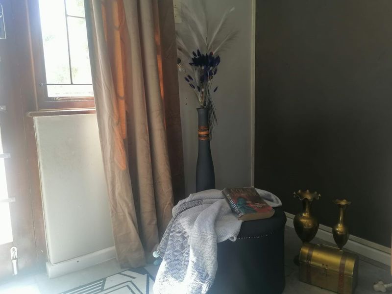 2 bedroom Home - Photo 5