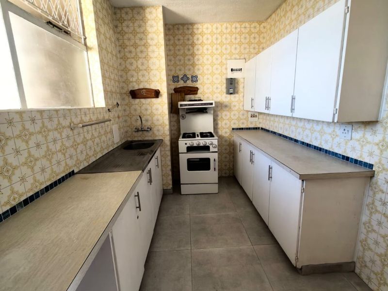 2 Bedrooms, 2 Bathrooms Apartment To Let In Morningside, Durban - Photo 5