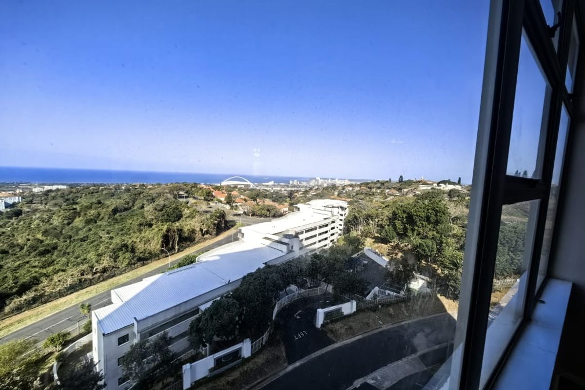 2 Bedrooms, 2 Bathrooms Apartment To Let In Morningside, Durban - Photo 3