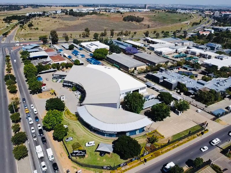 FOR SALE: Iconic High-Exposure Car Dealership – Randjespark, Midrand - Photo 3