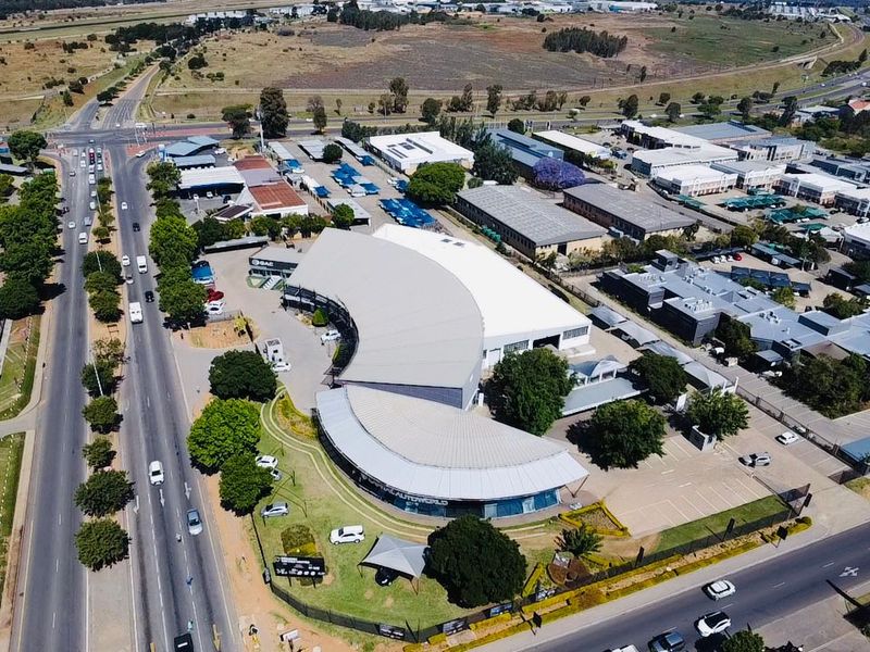 FOR SALE: Iconic High-Exposure Car Dealership – Randjespark, Midrand - Photo 7