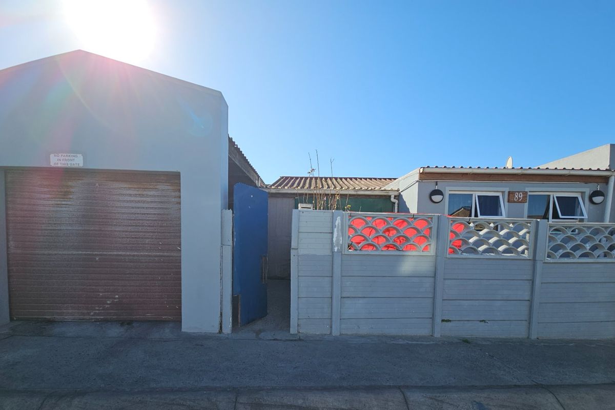 Lovely four bedroom family home  - Photo 3