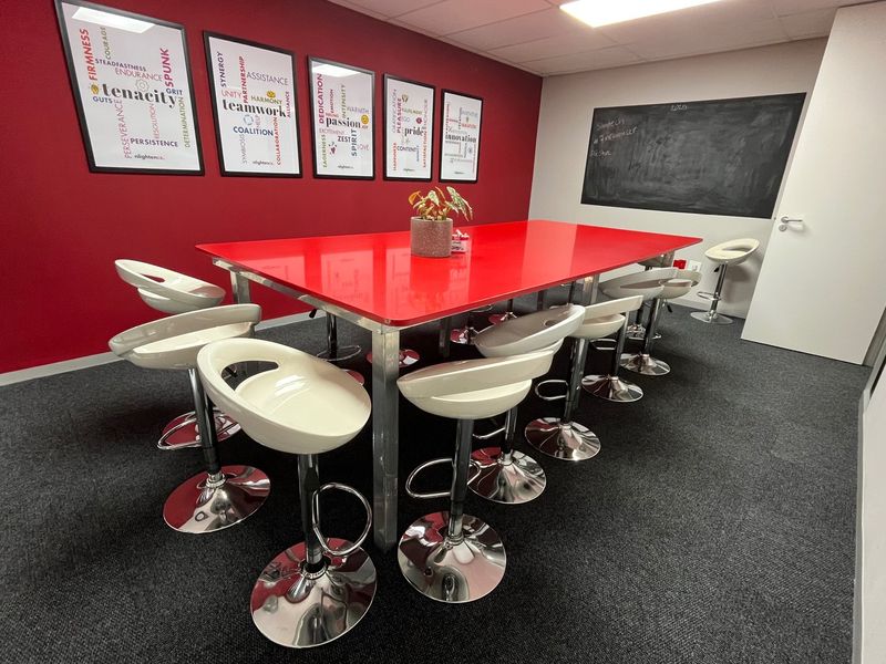 344m2 A-grade, office available FOR LEASE adjacent to the Kenilworth Race Course - Photo 5