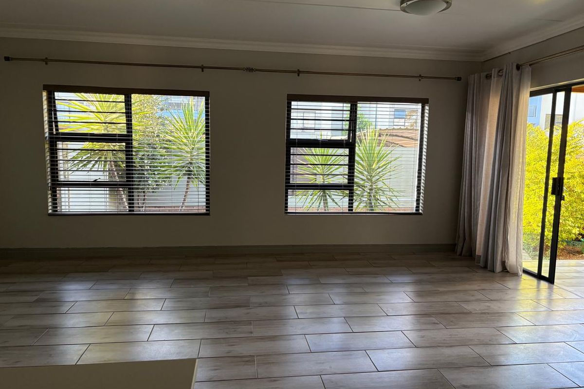 3 Bedroom Ground floor apartment for Rental in Carlswald  - Photo 5