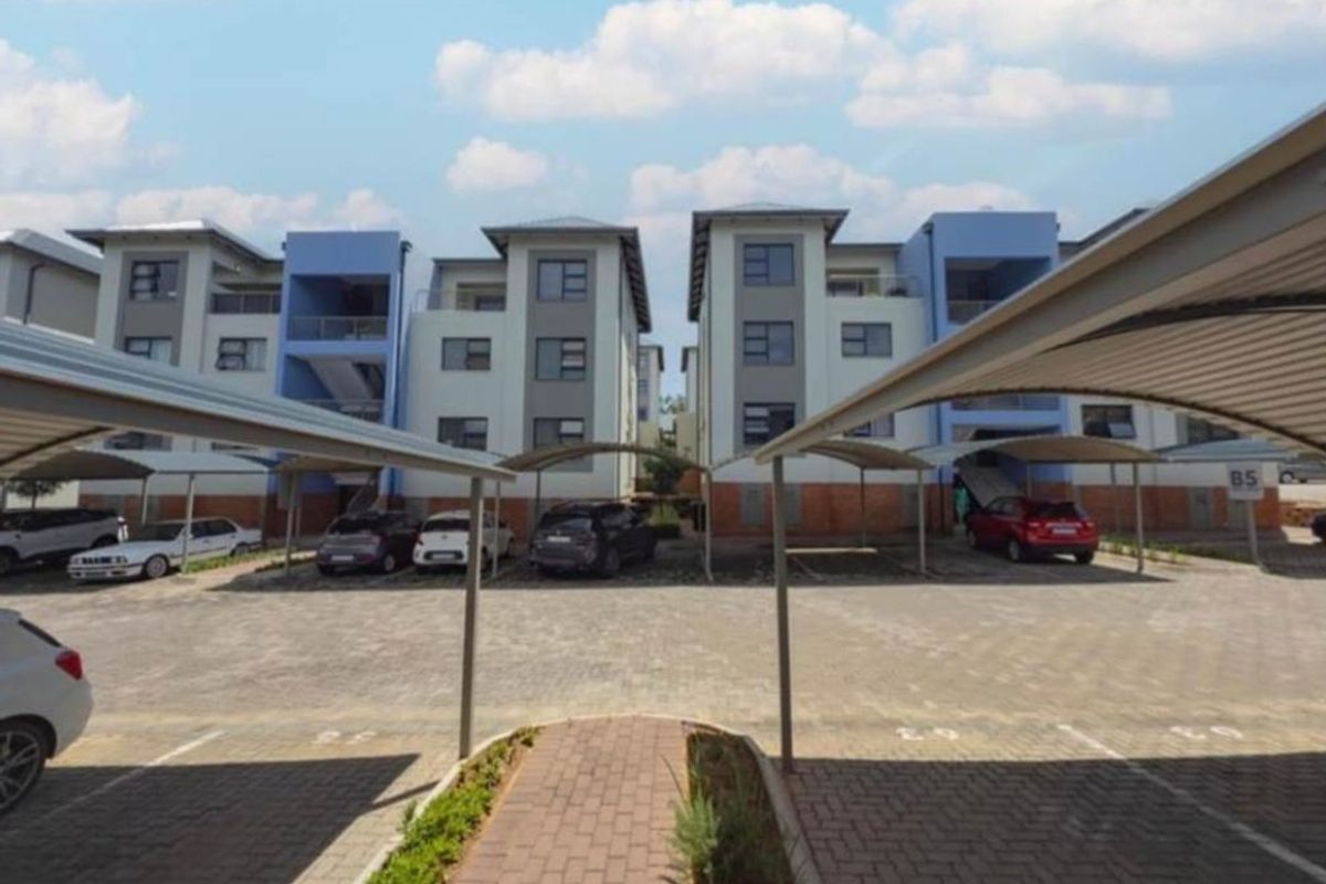 3 Bedroom Ground floor apartment for Rental in Carlswald  - Photo 2