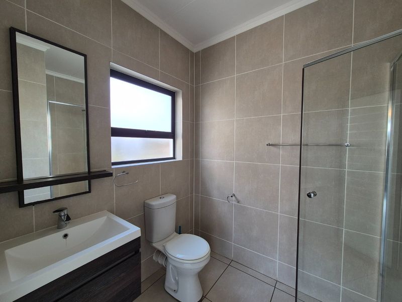 2 Bed Simplex – Spacious, Secure & Pet-Friendly - Photo 9