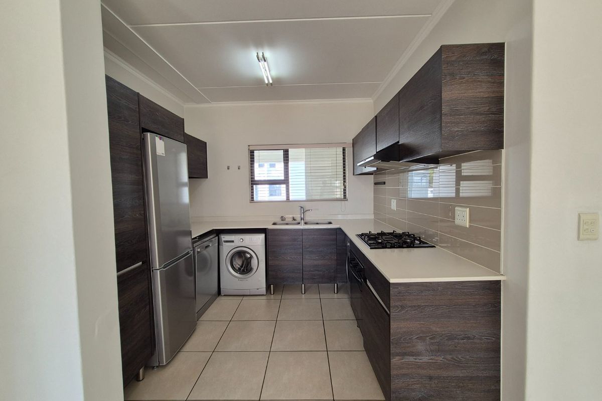 2 Bed Simplex – Spacious, Secure & Pet-Friendly - Photo 5