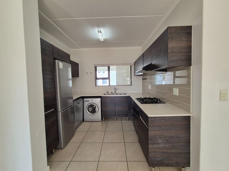 2 Bed Simplex – Spacious, Secure & Pet-Friendly - Photo 5