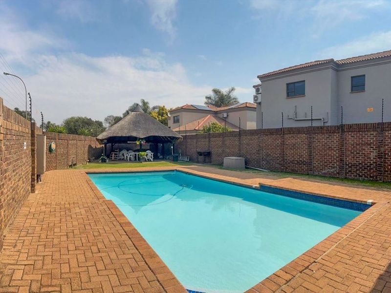 Charming Family Home with Modern Comforts - Photo 3