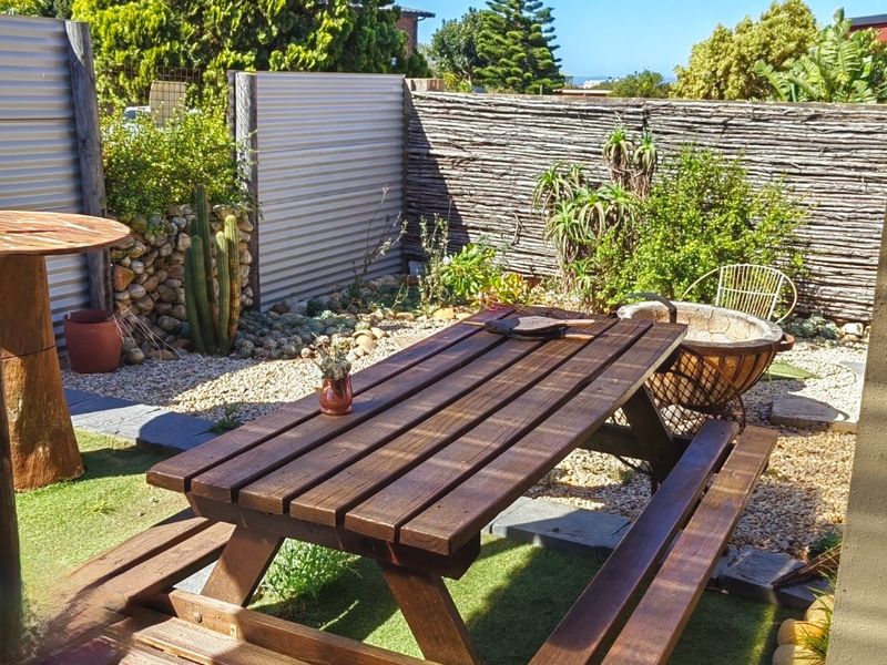 3 Bedroom House for Sale C Place - Photo 3