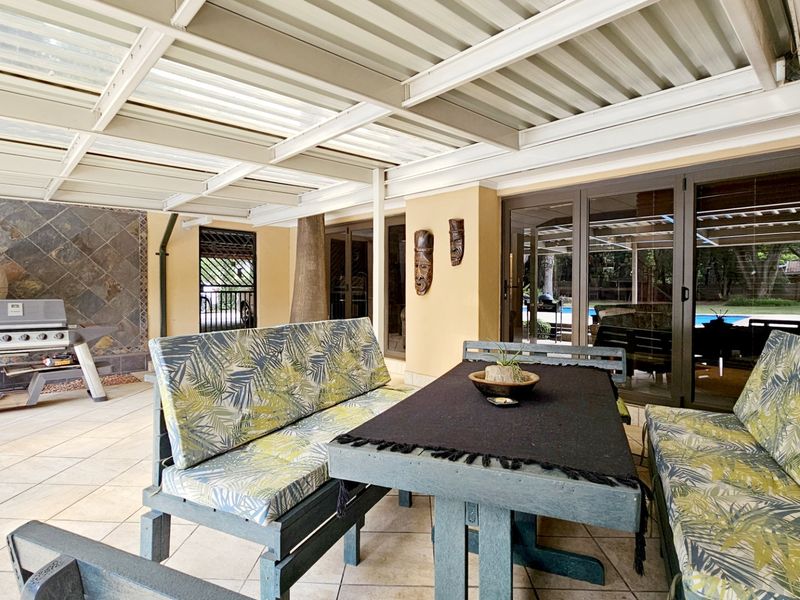 Entertainer’s dream in Three Rivers Proper. - Photo 7