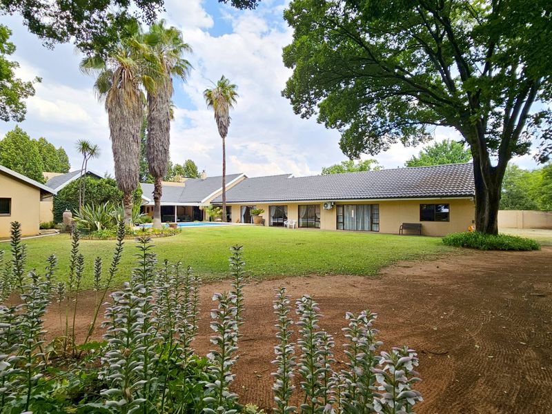 Entertainer’s dream in Three Rivers Proper. - Photo 4