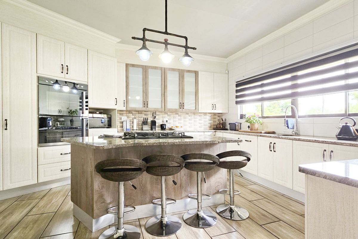 Entertainer’s dream in Three Rivers Proper. - Photo 3