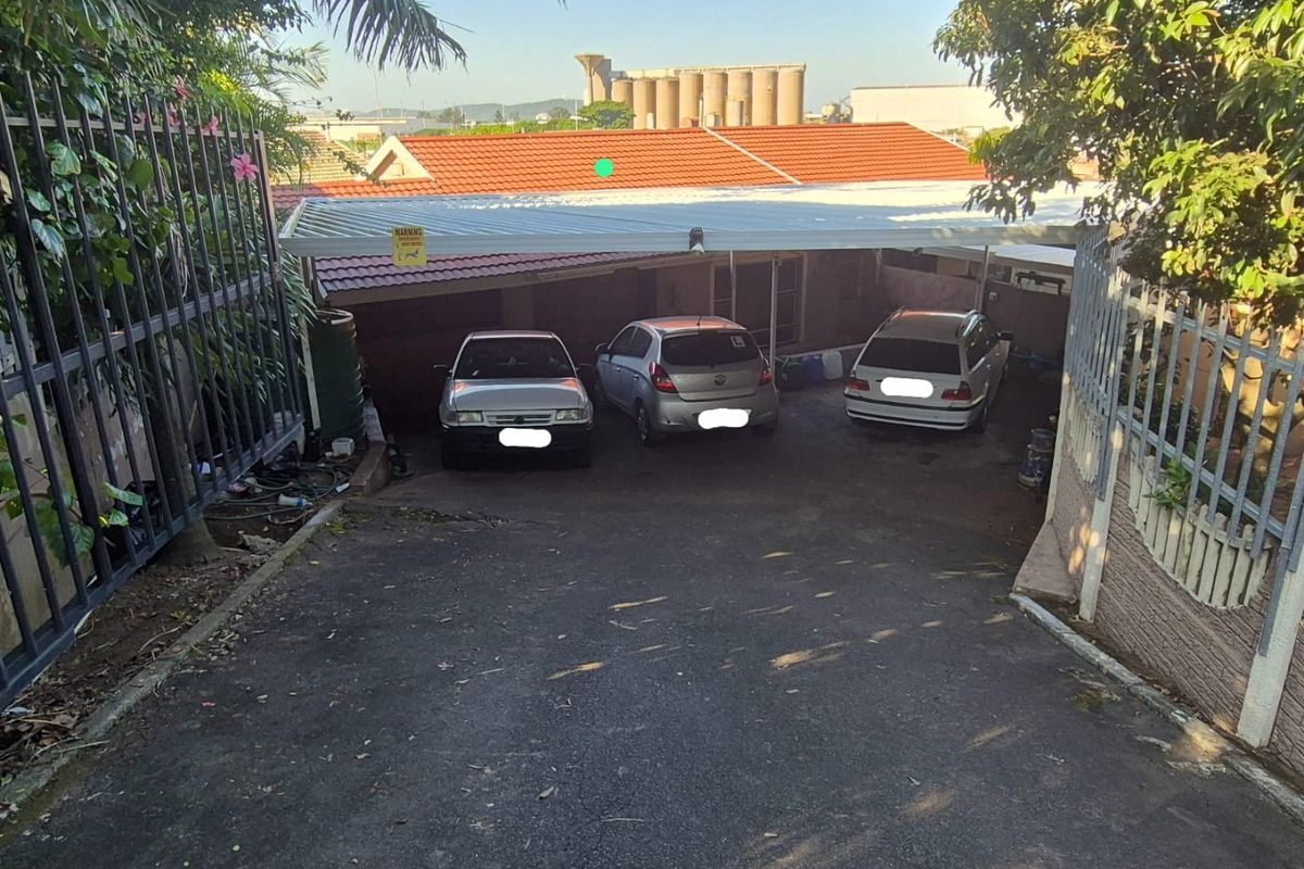 Priced To Go - Family Home - Photo 2