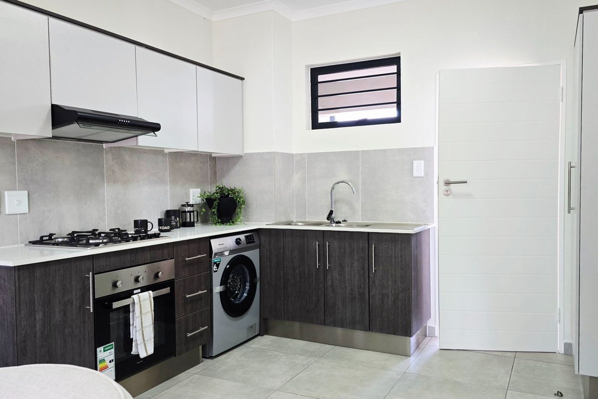 Royal Residenz – Modern 1 Bedroom Apartments from R729 600  - Photo 3