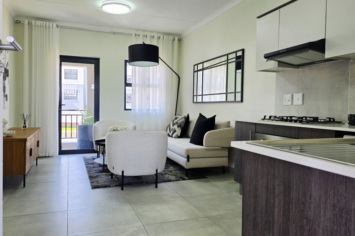 Royal Residenz – Modern 1 Bedroom Apartments from R729 600  - Photo 2