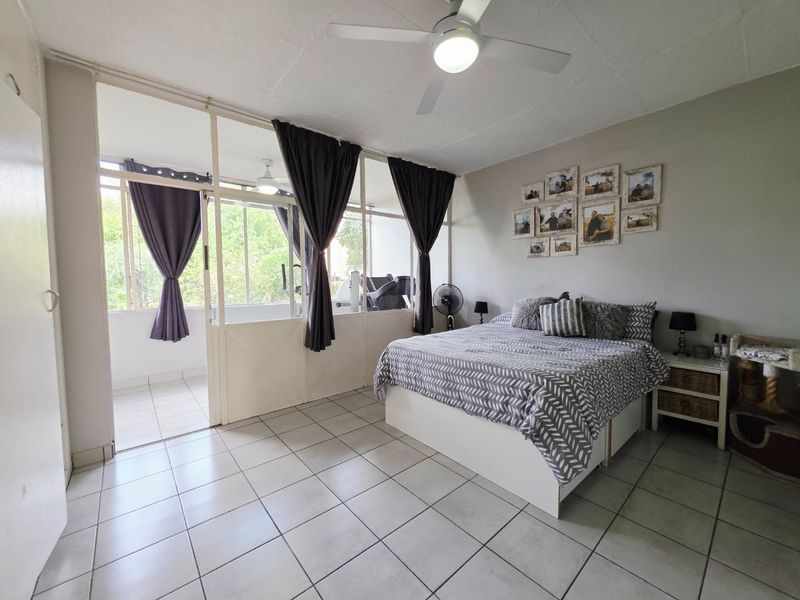 Modern Renovated 2.5 Bedroom Apartment For Sale in Villieria - Photo 9