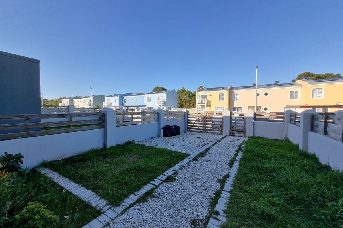 Home for Sale in Parsonsvlei - Photo 2