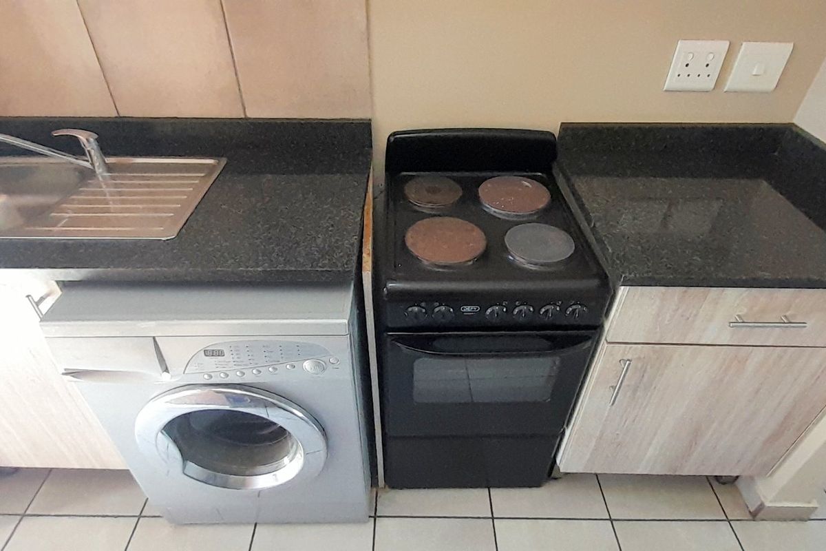 2 Belhar Apartment in Belhar Views - Photo 5