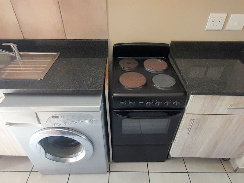 2 Belhar Apartment in Belhar Views - Photo 5