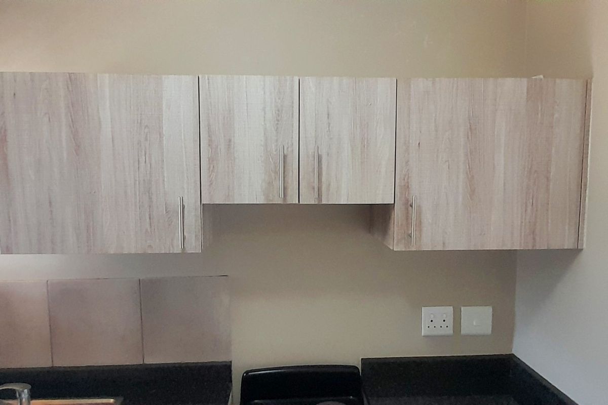 2 Belhar Apartment in Belhar Views - Photo 4