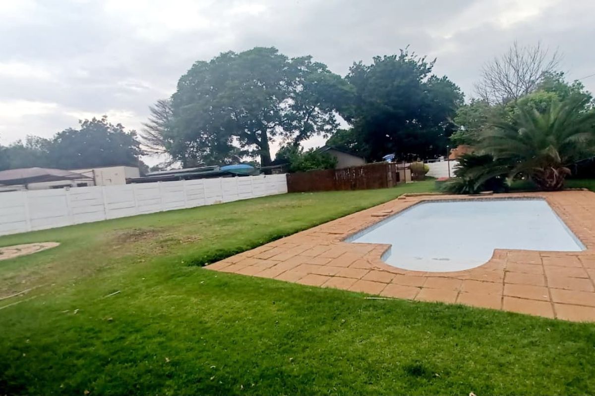 A fully Furnished home in the elite part of Duncanville. - Photo 3