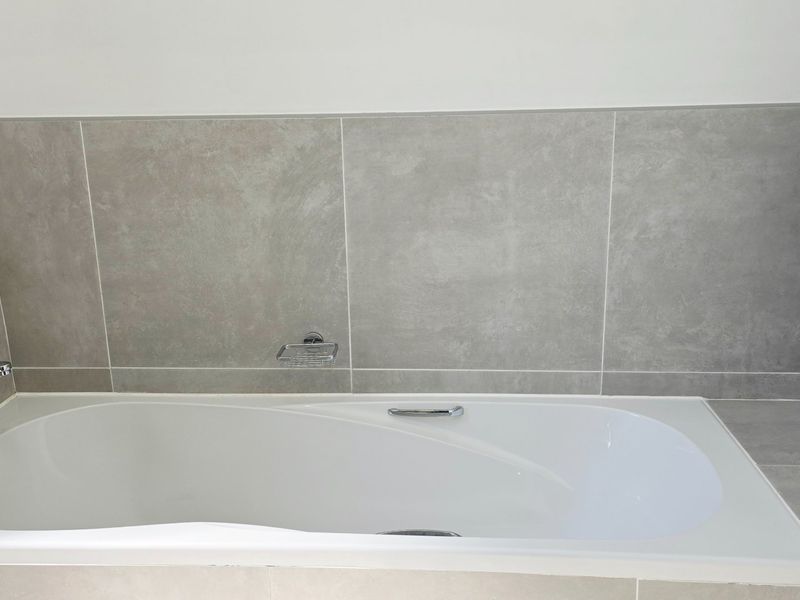 Royal Residenz – Stylish 2 Bedroom, 2 Bathroom Apartments in Lilianton, Boksburg West - Photo 8