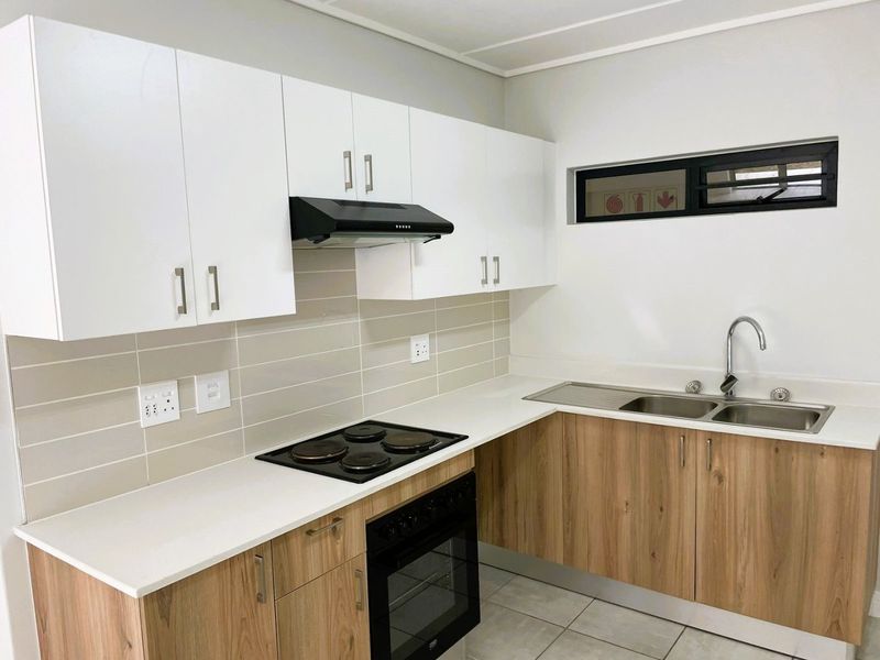 1 Bedroom Apartment For Sale in Green Park Lifestyle Estate.  - Photo 2