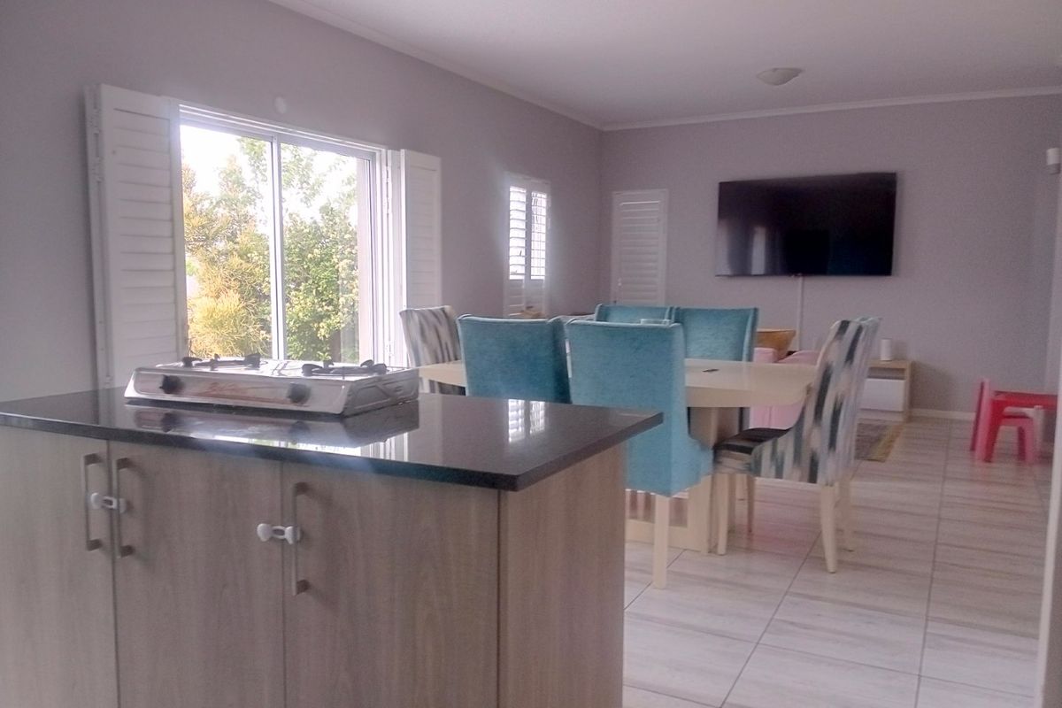 Three bedroom townhouse foe sale!!!!!!!!!!!!!!!! - Photo 5