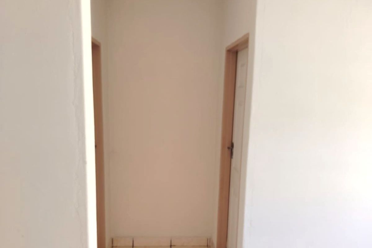 2 Bedroom Townhouse Available - Photo 5