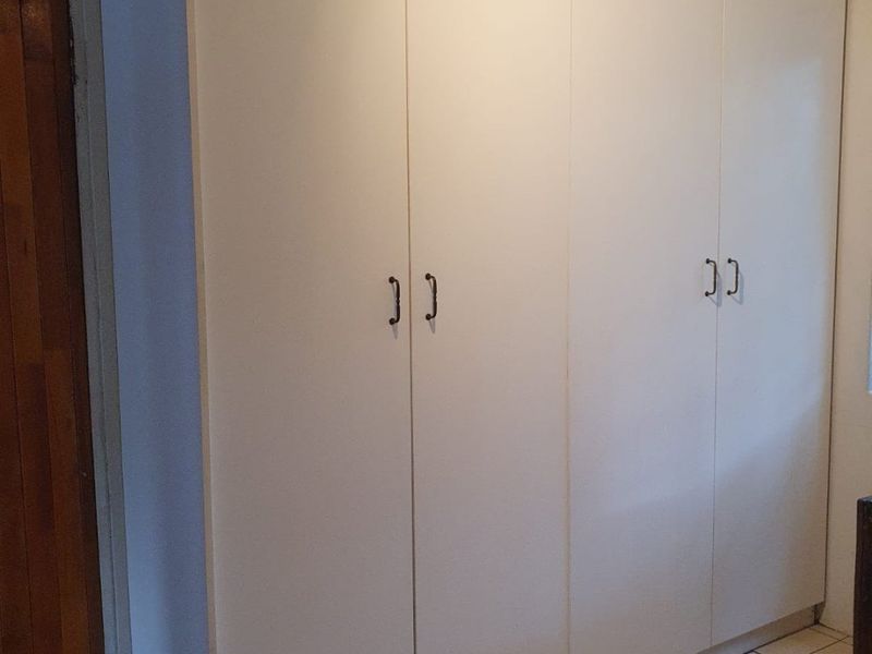 2 Bedroom Pet Friendly Cottage in Edenvale (Small pets only) - Photo 8