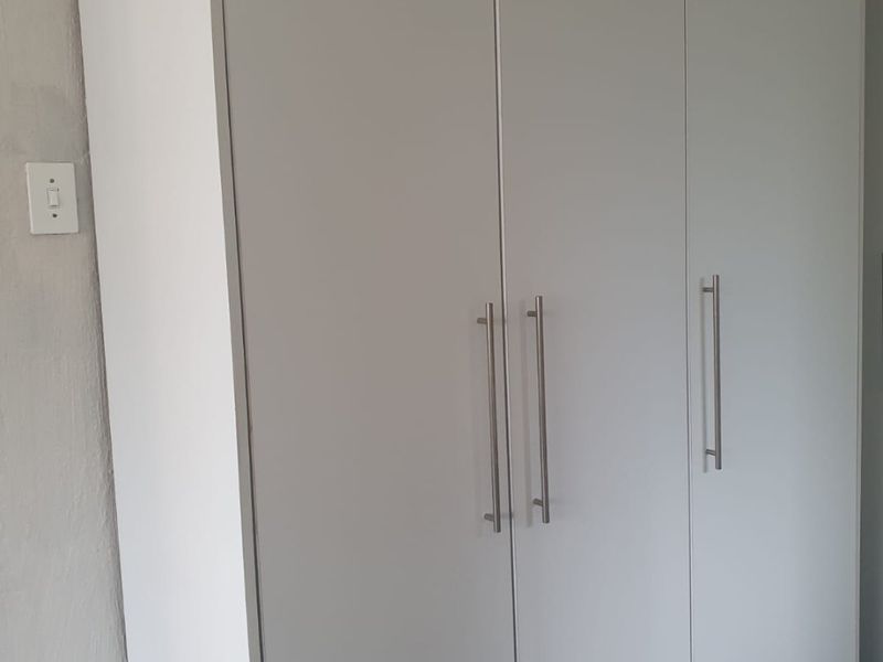 2 Bedroom Pet Friendly Cottage in Edenvale (Small pets only) - Photo 6