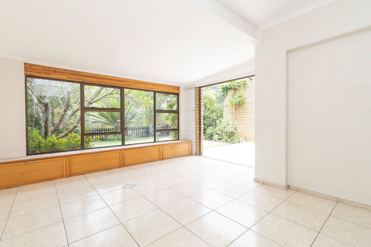 3 Bedroom cluster in Fourways - Photo 2