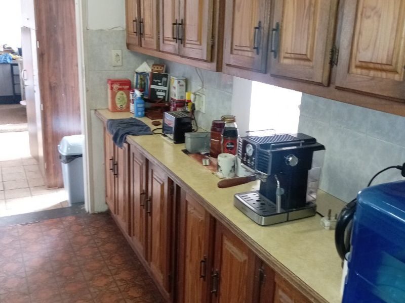 Three bedroom house available for sale!!  - Photo 9