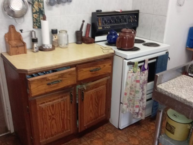 Three bedroom house available for sale!!  - Photo 8