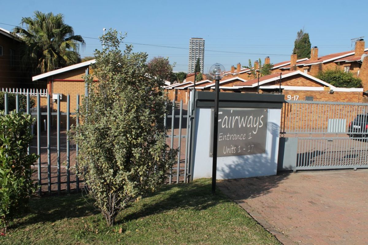 3-Bedroom Duplex For Sale – Modern, Secure & Family Friendly! - Photo 2