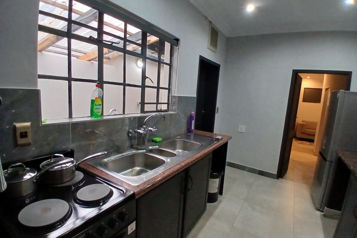 Cosy 1 bed 1bath Spacious Apartment with Water Tanks - Photo 5