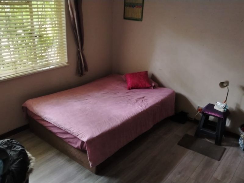 Ideal family home on spacious stand close to amenities - Photo 8