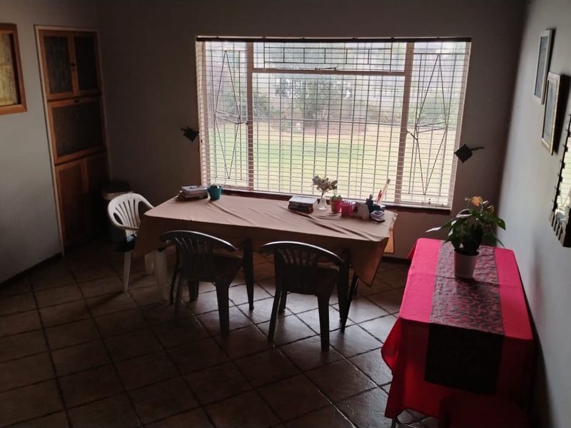 Ideal family home on spacious stand close to amenities - Photo 6