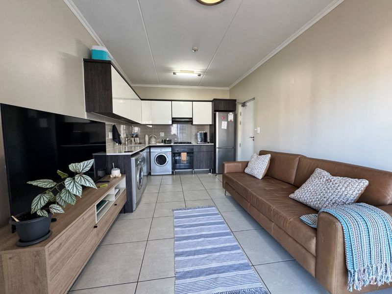 1 Bedroom Apartment for Sale in The Sandown - Photo 7