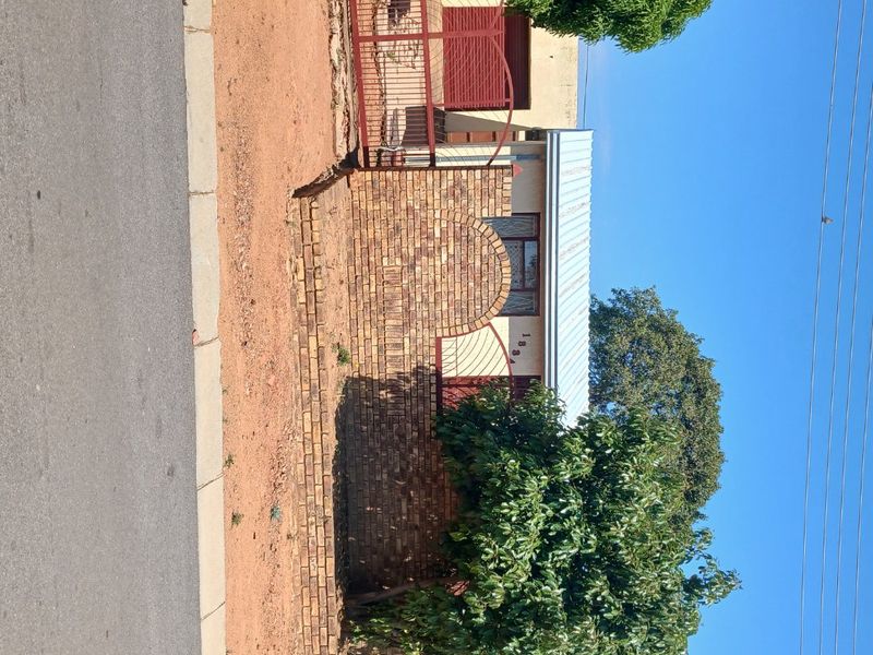 1 Bed House in Soshanguve F for Sale - Photo 4