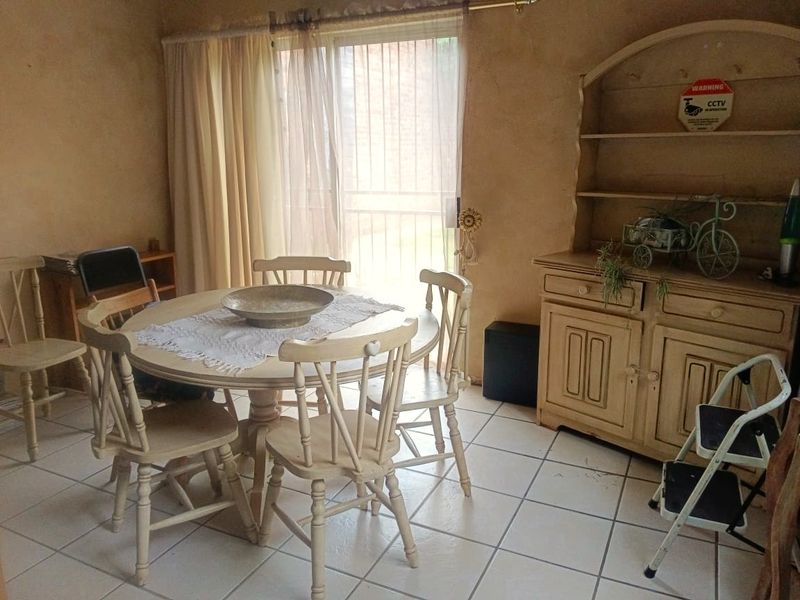 3 Bedroom House for Sale - Photo 5