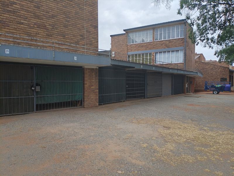 One Bedroom Flat/Apartment for Sale in Casseldale  - Photo 10