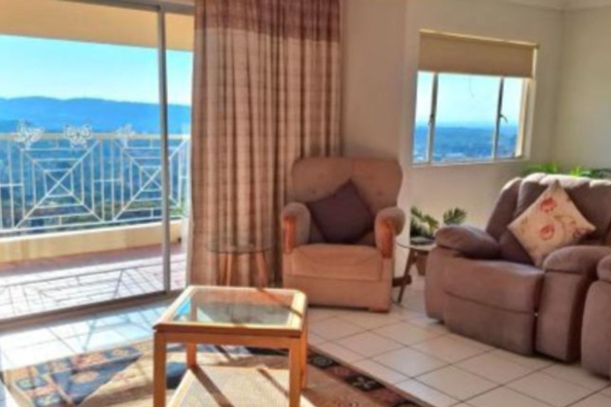 Spacious 2-Bedroom Flat with Modern Comforts and Great Amenities - Photo 4