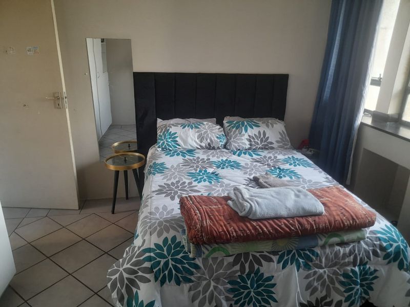 1 Bedroom, 1 Bathroom Apartment To Let In Durban Central, Durban - Photo 4