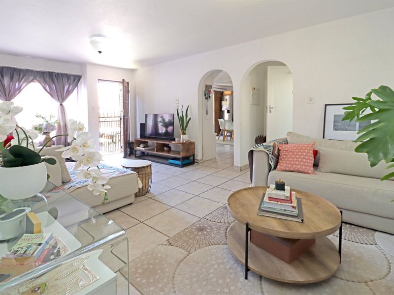 Easy Access to Main Routes, Close to Mall@Reds, Pet Friendly! - Photo 2