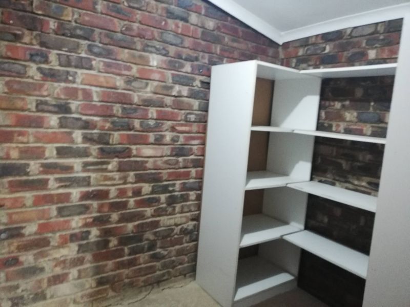 Secure 2-Bedroom Unit in a Well-Maintained Retirement Village - Photo 9