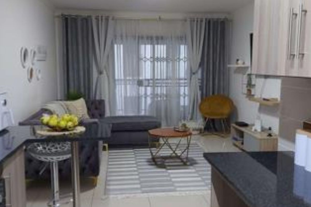 Modern 2-Bedroom Townhouse in Secure Complex - Photo 2