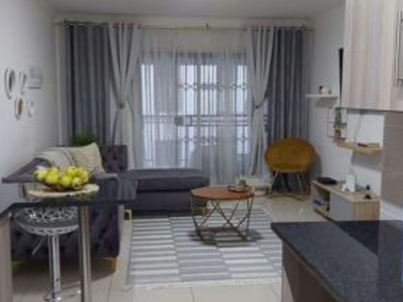 Modern 2-Bedroom Townhouse in Secure Complex - Photo 2
