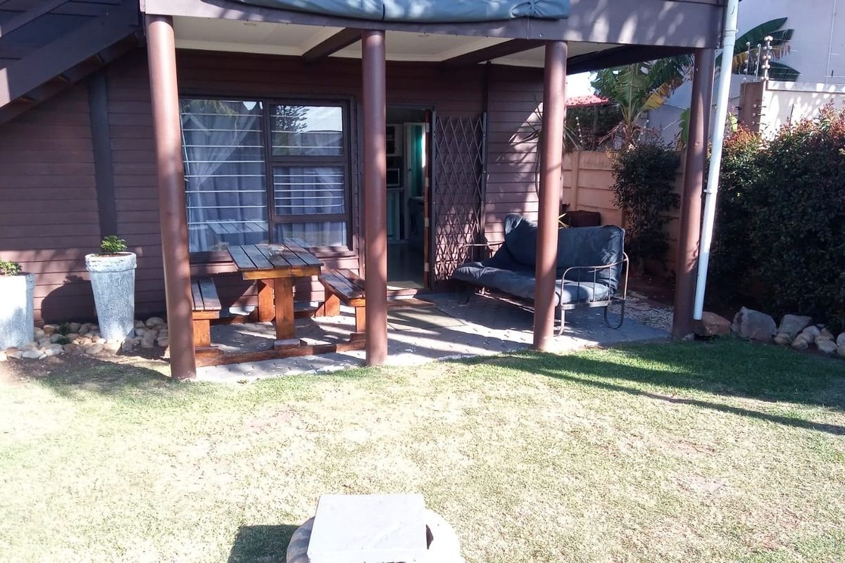 Investment for Dual Living or Rental Income House for Sale - Photo 3